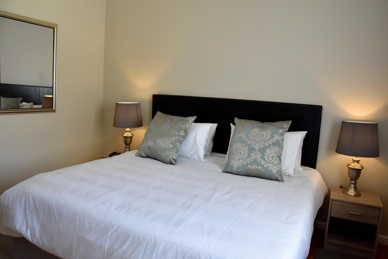 34Onlincoln Guesthouse Bellville Dış mekan fotoğraf