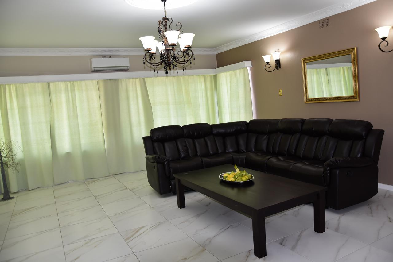 34Onlincoln Guesthouse Bellville Dış mekan fotoğraf