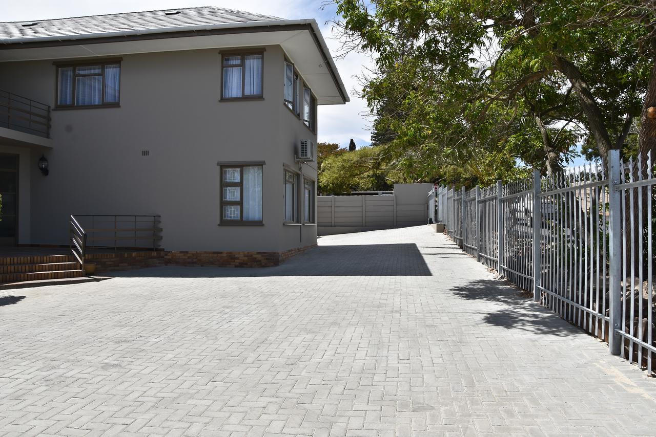 34Onlincoln Guesthouse Bellville Dış mekan fotoğraf